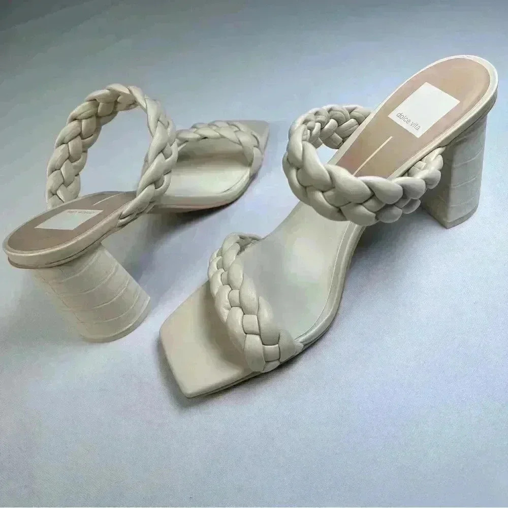 DV Dolce Vita Women's Sindra Heeled Sandal
Sz 9.5 New in Box